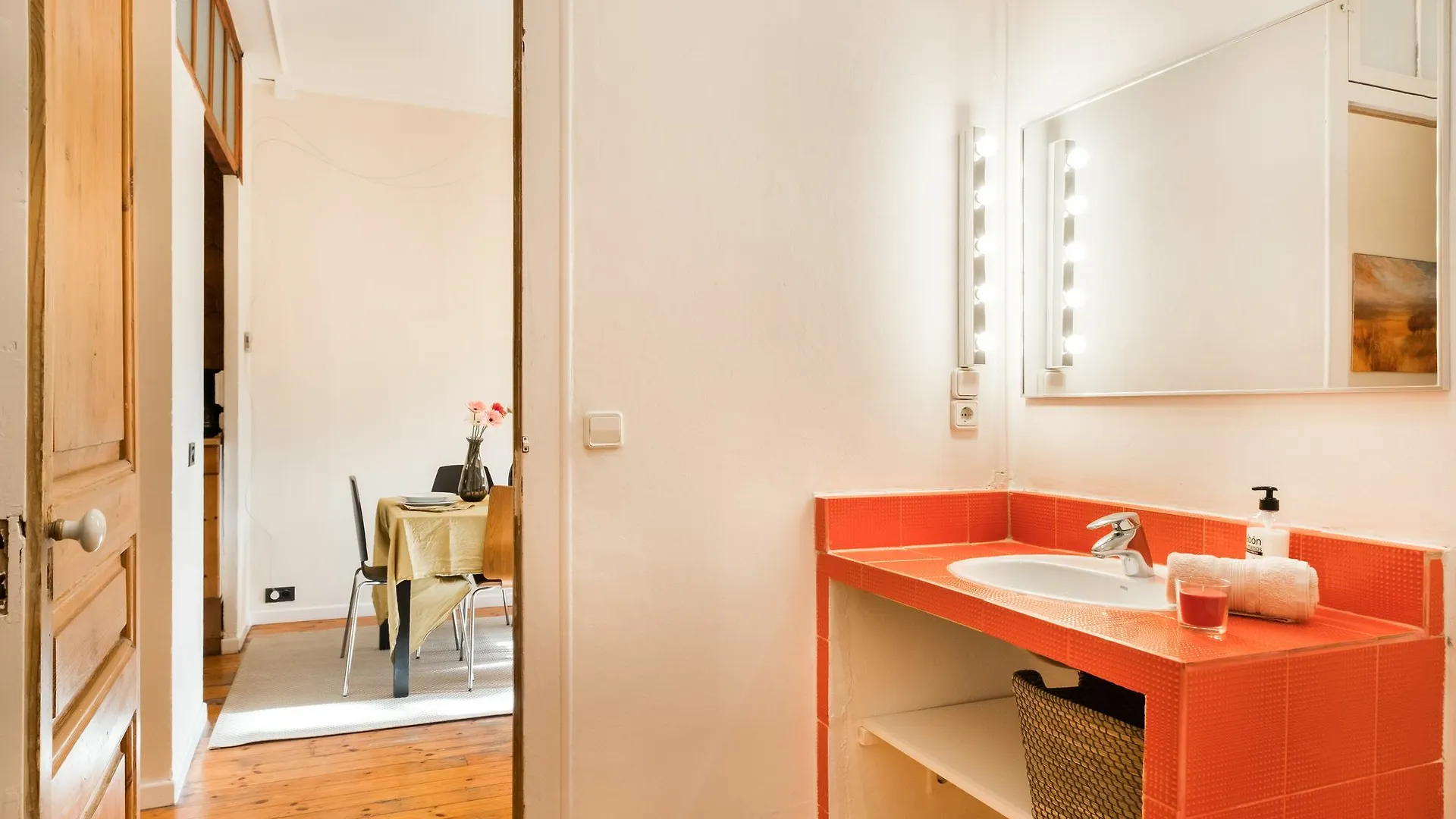 Апартаменты Stylish Arago In The Heart Of Bcn Барселона Испания