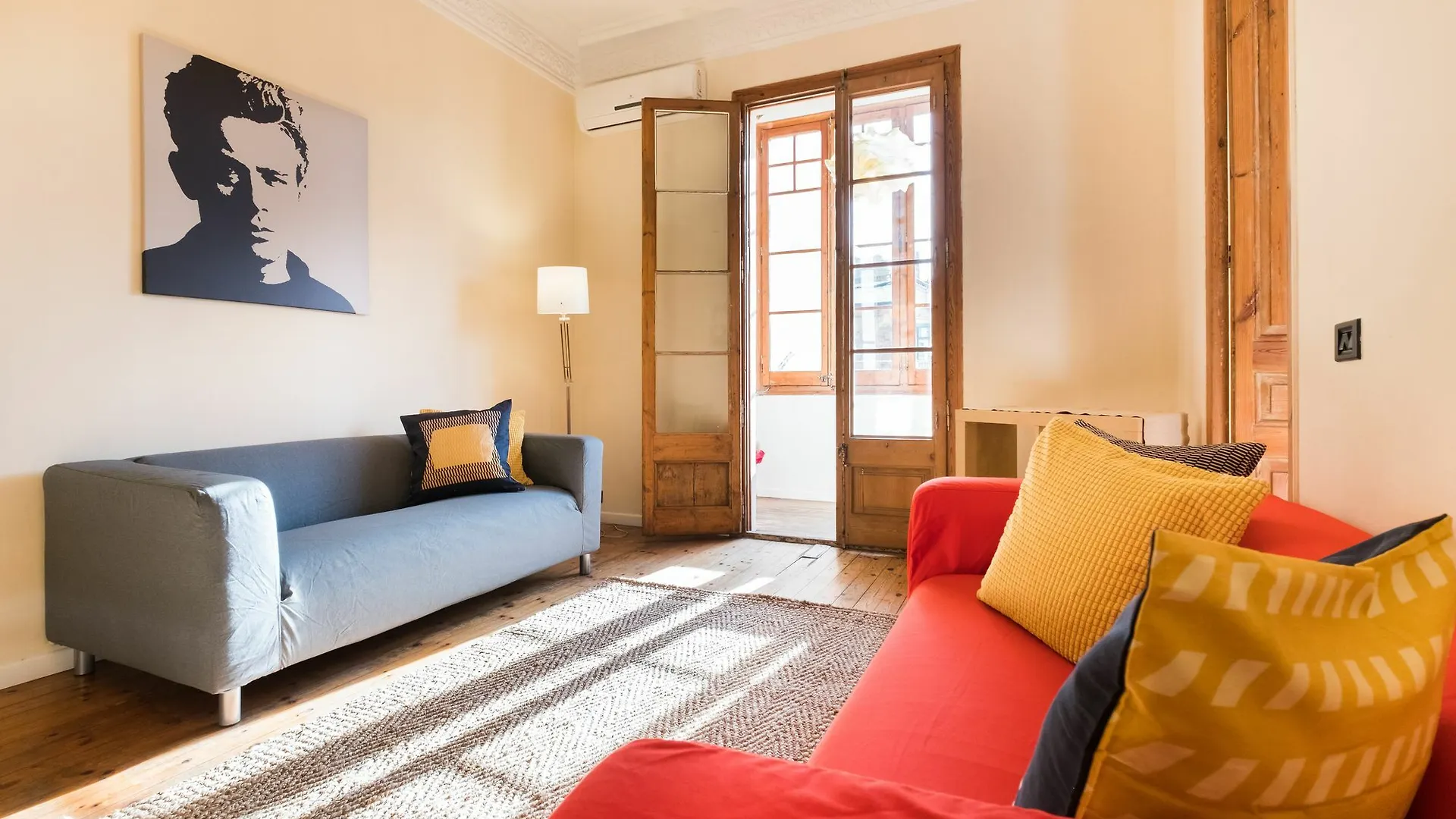 Апартаменты Stylish Arago In The Heart Of Bcn Барселона Испания